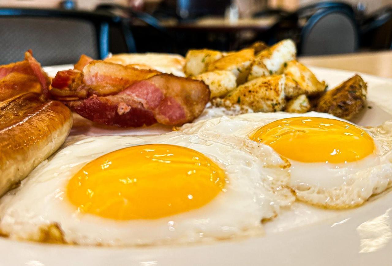 Ramada By Wyndham London Hotel Ngoại thất bức ảnh