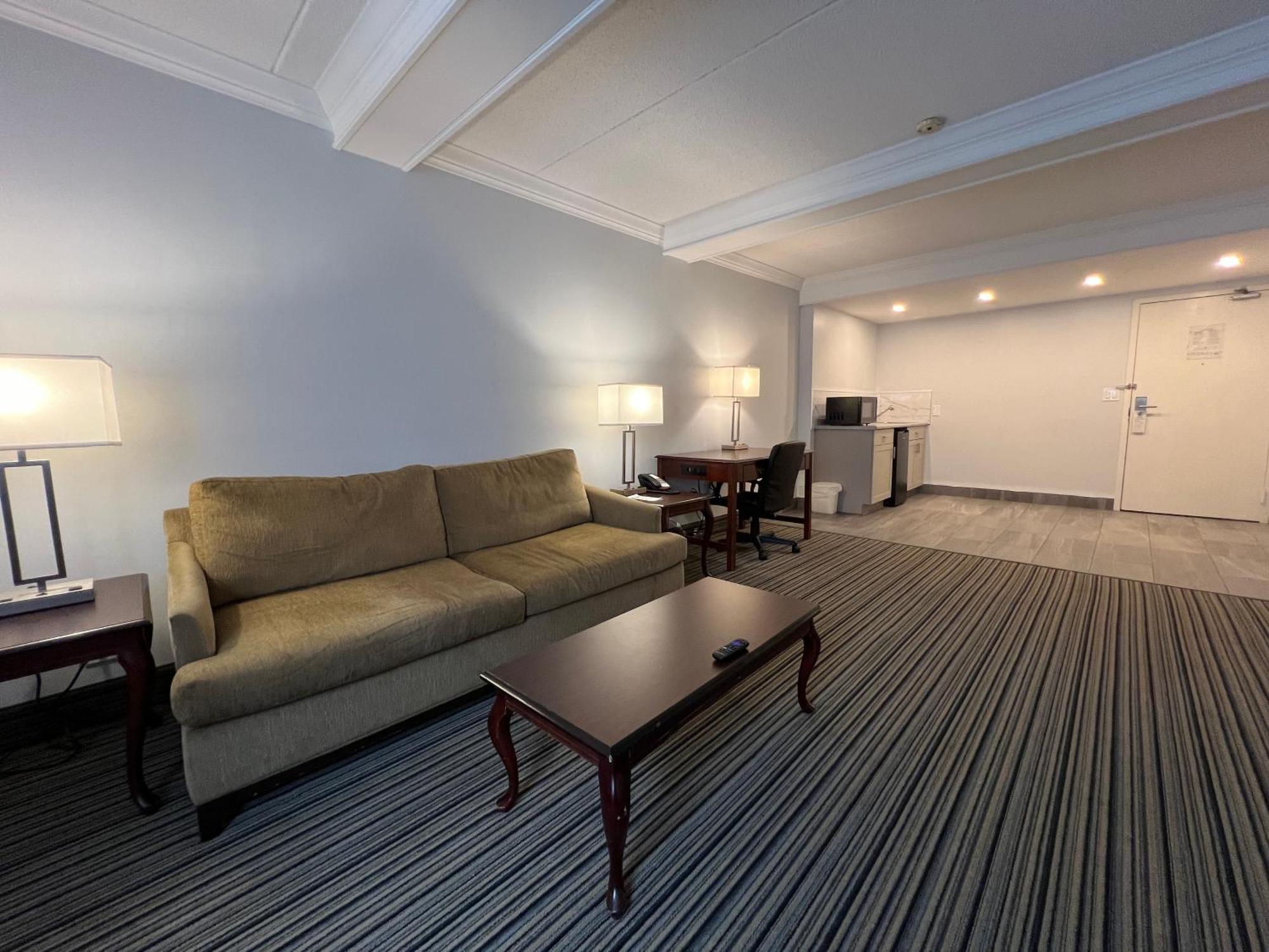 Ramada By Wyndham London Hotel Ngoại thất bức ảnh